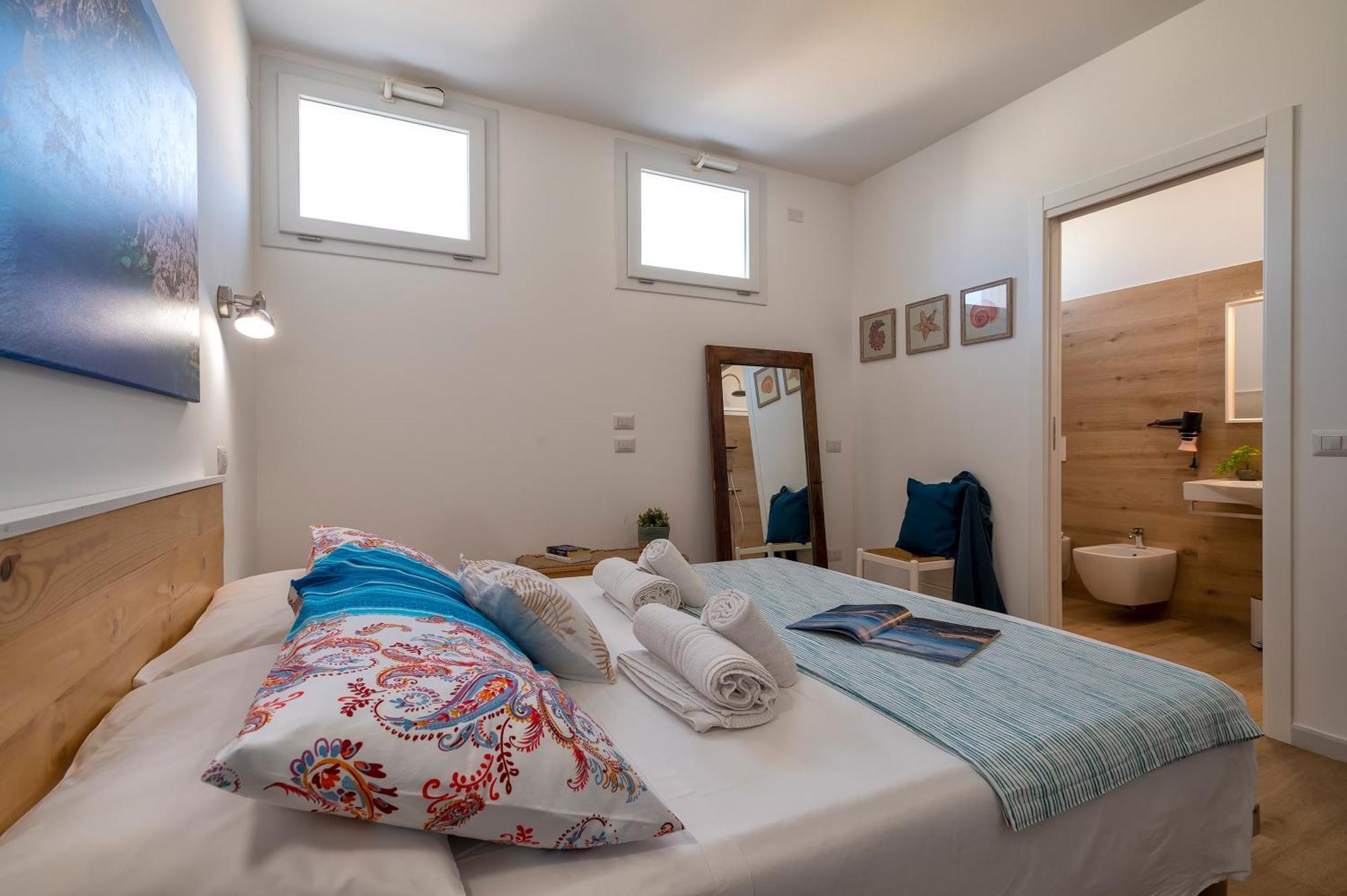 Nuo Guest house *